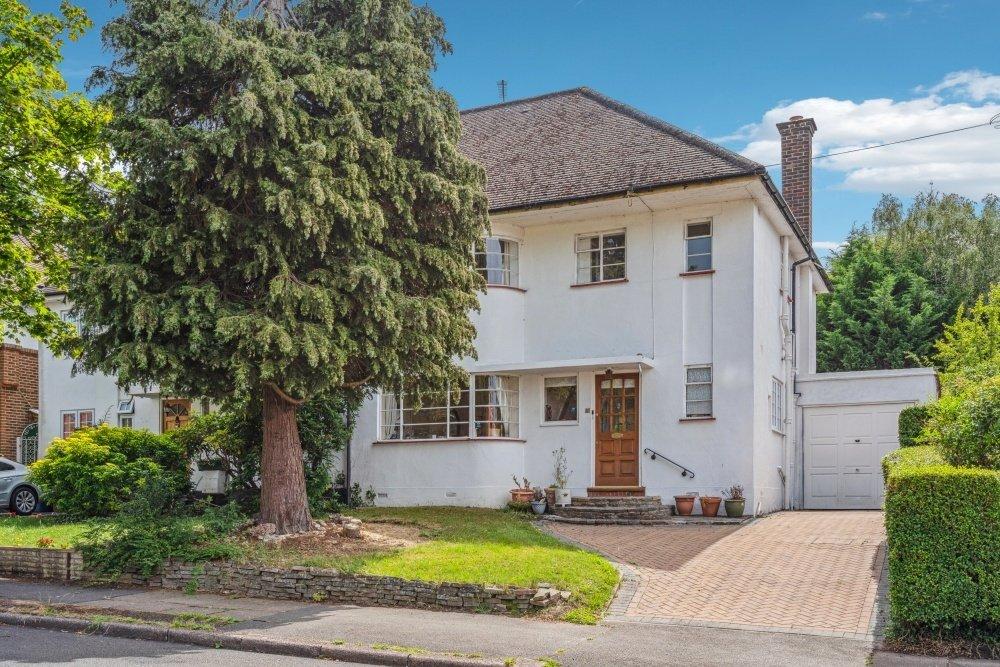 Cranbourne Drive, Pinner 4 bed semidetached house for sale £980,000