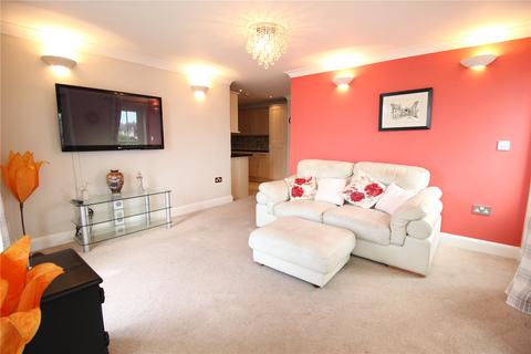 2 bedroom apartment for sale, Beachcrest, 14 Queens Road, Lee-On-The-Solent, Hampshire, PO13