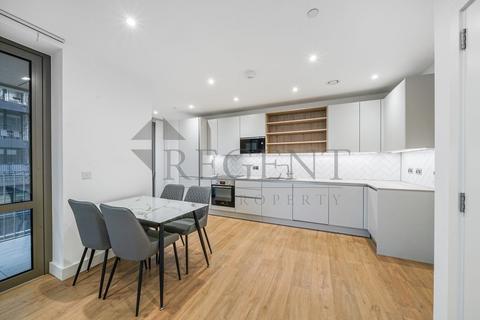 undefined, Cordwainer House, New Village Avenue, E14