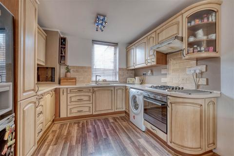 52 Ashorne Close, Redditch, B98 0EY