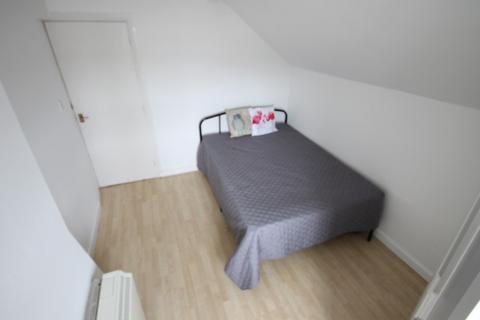1 bedroom flat to rent - Woodview Street, Beeston, LS11 6JY
