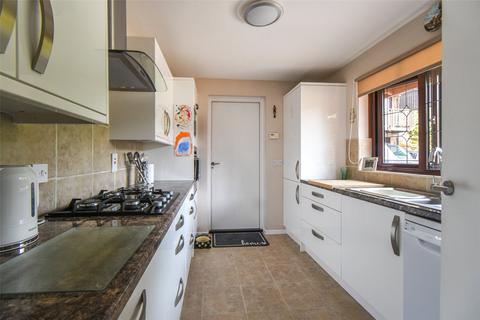 16 Brickfields Close, Lychpit, Basingstoke, RG24 8UX