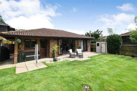 16 Brickfields Close, Lychpit, Basingstoke, RG24 8UX