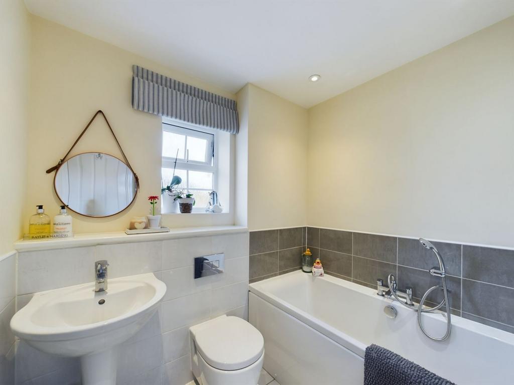 Family bathroom