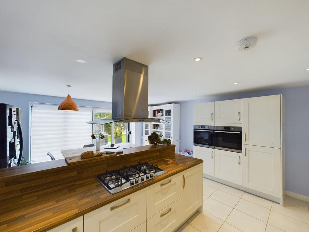 Kitchen / dining / family room