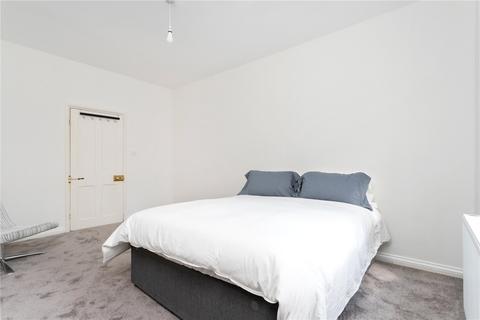 2 bedroom apartment to rent, Yorkton Street, London, E2