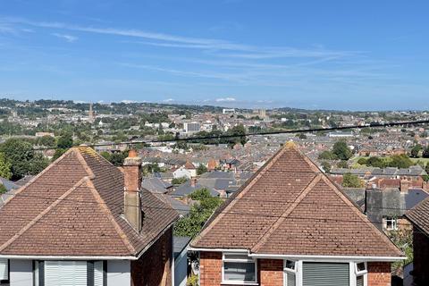 67 Cowick Hill, Exeter, EX2 9NQ