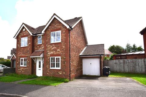 4 bedroom detached house to rent, Smithy Drive, Ashford TN23 3NS