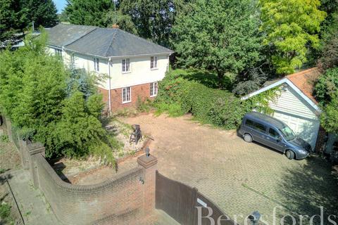 4 bedroom detached house for sale, Braxted Road, CM8