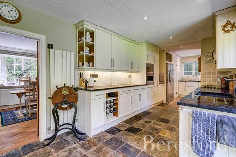 2 Braxted Road, Rivenhall, Witham, CM8 3EZ