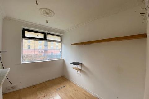 3 Susannah Street, London, E14 6LS