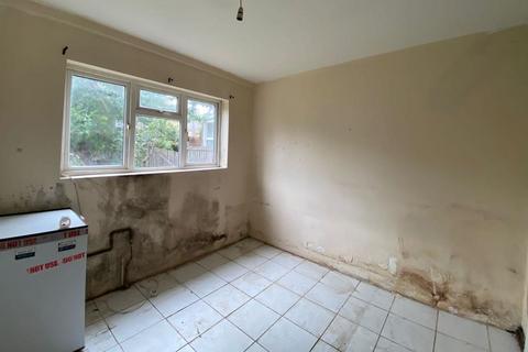 3 Susannah Street, London, E14 6LS