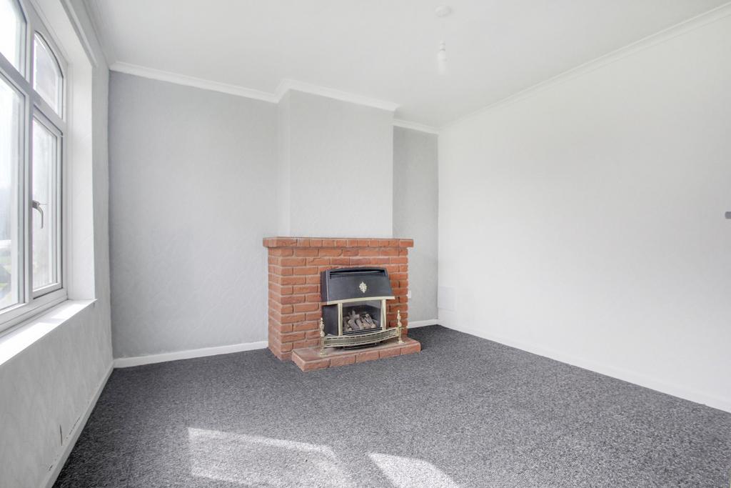 Langstone Road, Dudley, West Midlands 3 bed semidetached house for