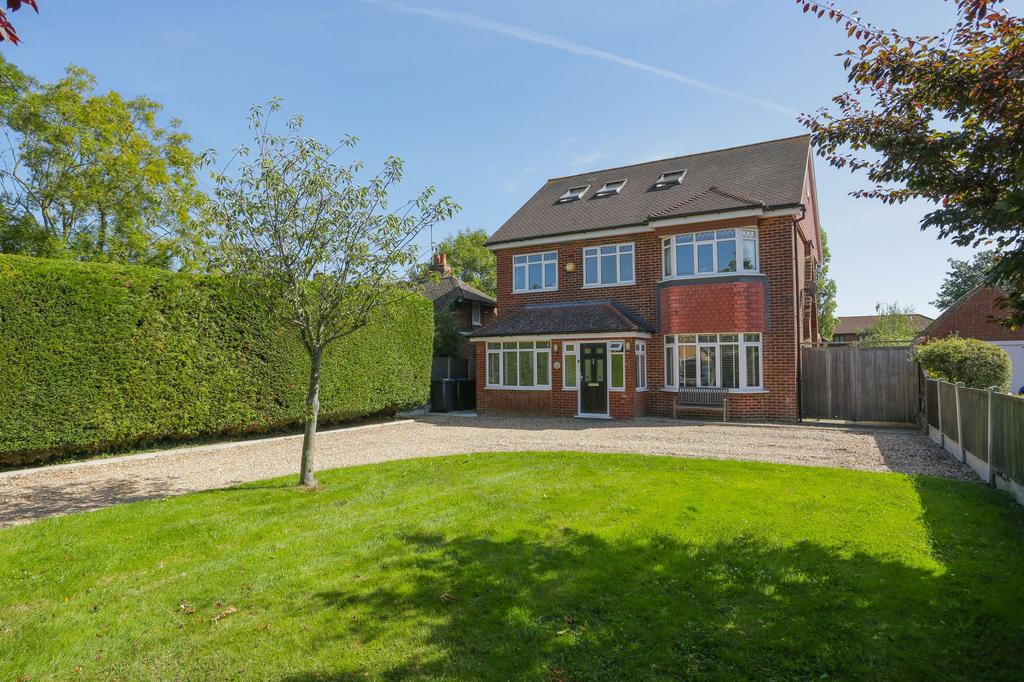 Chestfield Road, Chestfield, CT5 5 bed detached house for sale £975,000