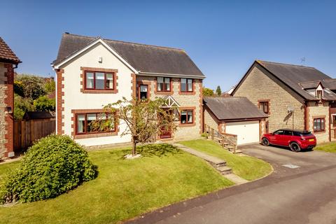 12 Turnpike Gate, Wickwar, Wotton-under-edge, GL12 8ND