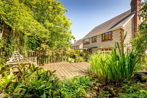 12 Turnpike Gate, Wickwar, Wotton-under-edge, GL12 8ND