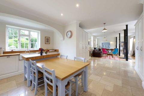 6 bedroom detached house for sale, Chalfont Road, Seer Green, Beaconsfield, Buckinghamshire, HP9