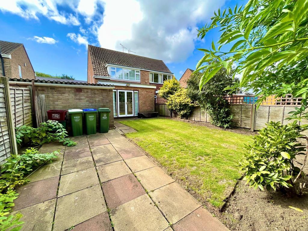 Appledore Crescent, Sidcup, DA14 3 bed semidetached house £525,000