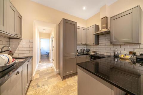 21 Station Road, London, SE20 7BE