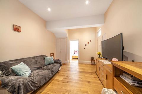 21 Station Road, London, SE20 7BE