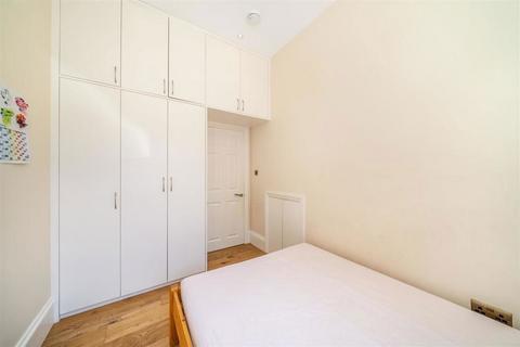 21 Station Road, London, SE20 7BE