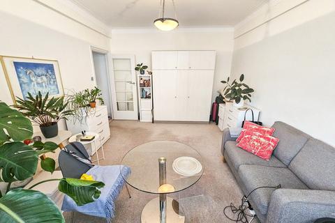 Studio for sale, Pembroke Road, London, W8 6DQ