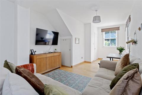 2 bedroom end of terrace house for sale - Mattock Lane, London, W13