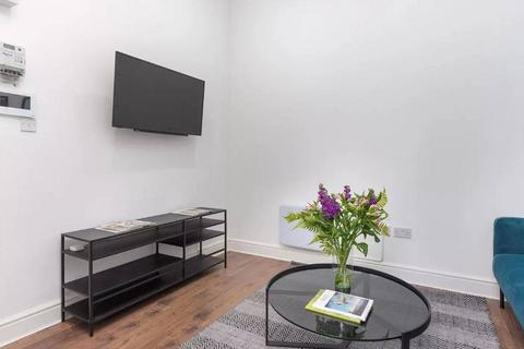 1 bedroom flat to rent, Warwick Road (2,121), Earls Court, London, SW5