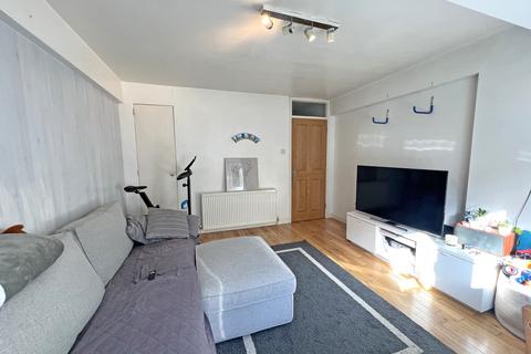 1 bedroom flat for sale, Paul Street, London, E15