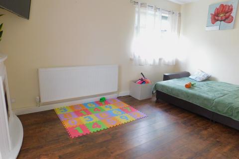 71 Thames Road, Peterlee, SR8 1DU