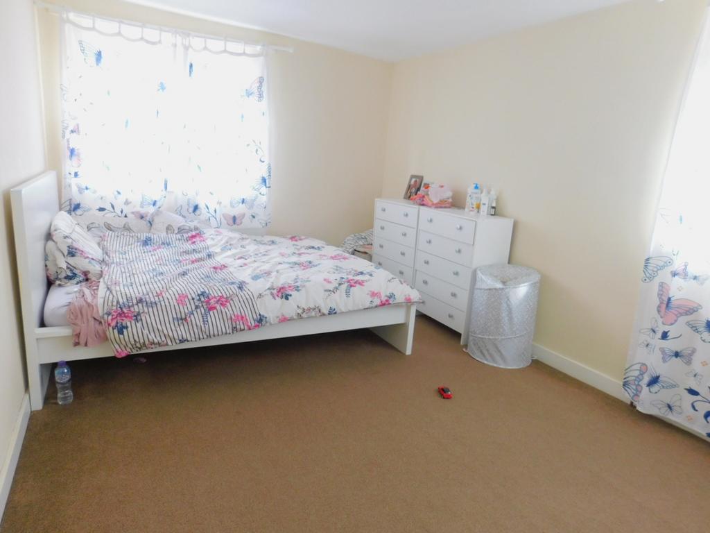 71 thames road (8)