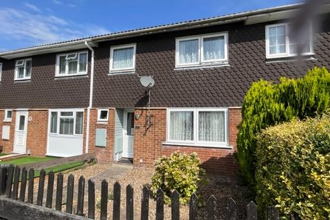 27 Cruden Road, Gravesend, DA12 4HR