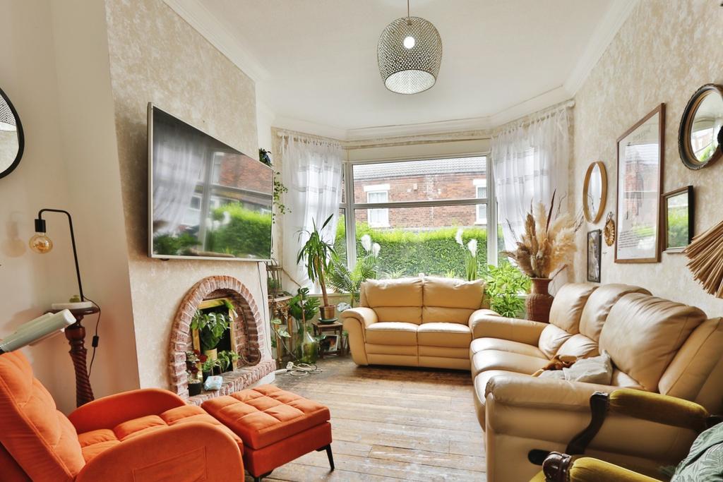 Salisbury Street, Hessle, HU13 0SE 3 bed terraced house £135,000