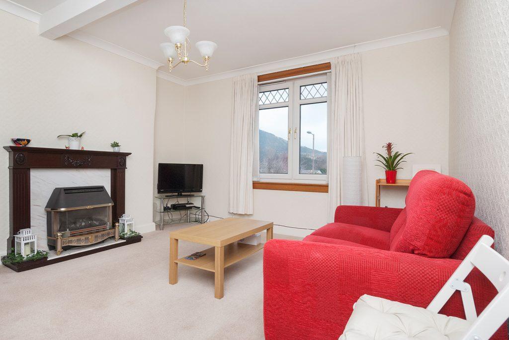 2173L Prestonfield Avenue, Edinburgh, EH16 5EU 1 bed flat to rent £