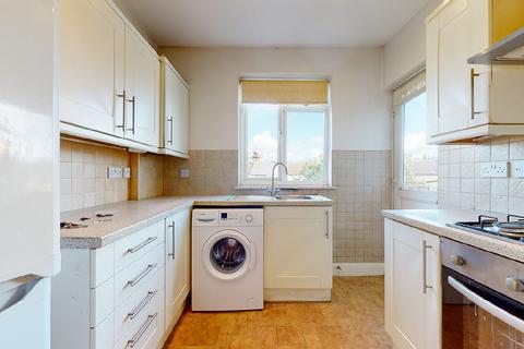 81 Rowan Crescent, London, SW16 5JA