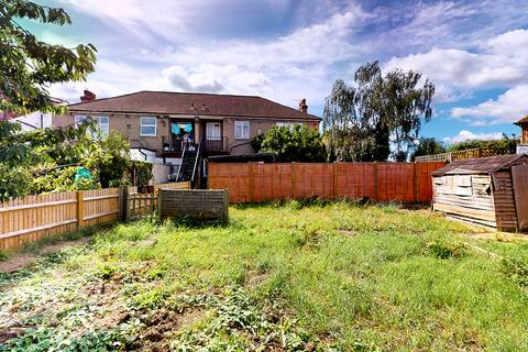 81 Rowan Crescent, London, SW16 5JA