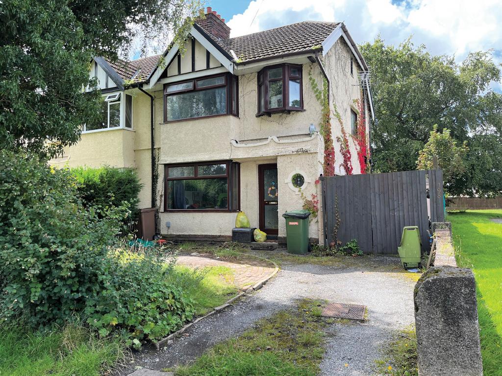 198 Raeburn Avenue, Eastham, Wirral 3 bed semidetached house £120,000