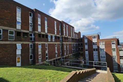 24, Startpoint Downs Road, Luton, LU1 1XW