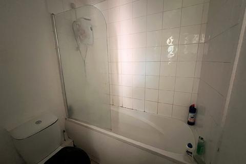 24, Startpoint Downs Road, Luton, LU1 1XW