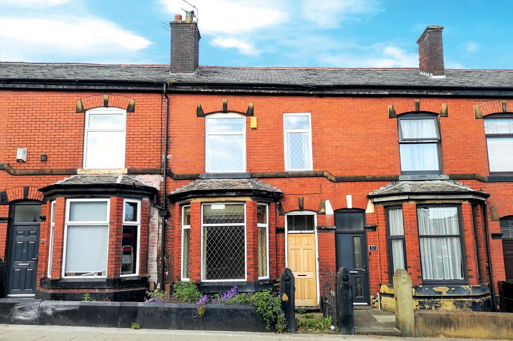 84 Ainsworth Road, Radcliffe, Manchester 3 bed terraced house £60,000