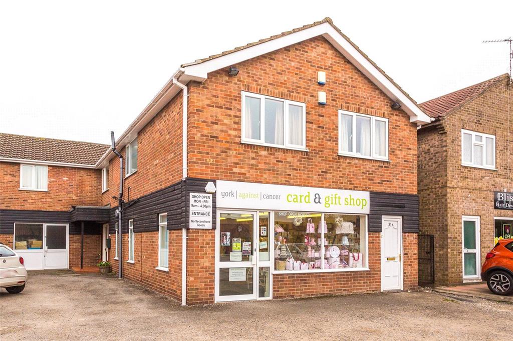 North Moor Road, Huntington, York, YO32 2 bed apartment £875 pcm (£