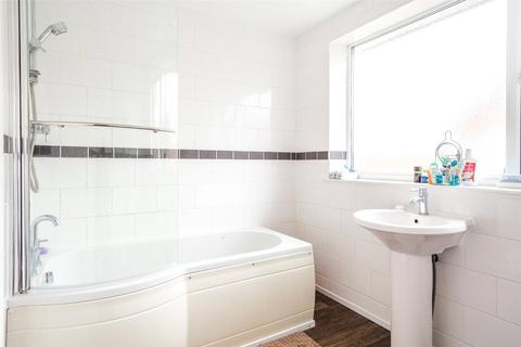 2 bedroom flat to rent, North Moor Road, Huntington, York, YO32
