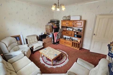 3 bedroom terraced house for sale - Moorland Road, Peasholm, Scarborough, North Yorkshire, YO12 7RB