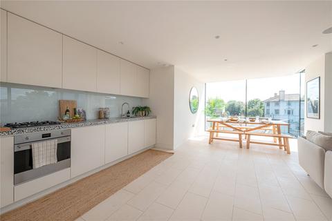 3 bedroom apartment to rent, Oval Road, London, NW1