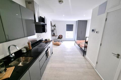 undefined, Wincheap, Canterbury