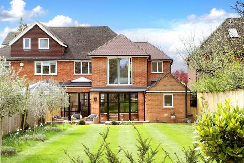 3 bedroom semi-detached house for sale, Chalfont Road, Seer Green, Beaconsfield, Buckinghamshire, HP9