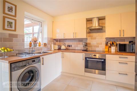 5 Carrbrook Drive, Royton, Oldham, OL2 6DD