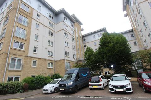 2 bedroom flat to rent, Pilrig Heights, Pilrig, Edinburgh, EH6