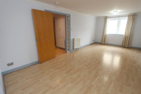 2 bedroom flat to rent, Pilrig Heights, Pilrig, Edinburgh, EH6