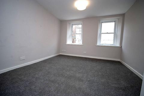 3 bedroom flat to rent, High Street, Arbroath DD11